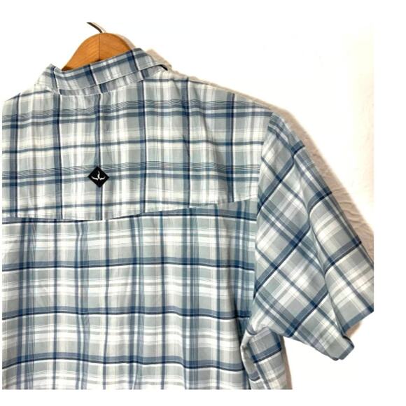 PrAna Men's Blue and Gray Plaid Button Up Shirt - Large - Picture 5 of 7